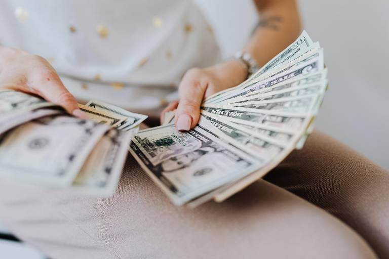 How should earnings on cryptocurrency be taxed.