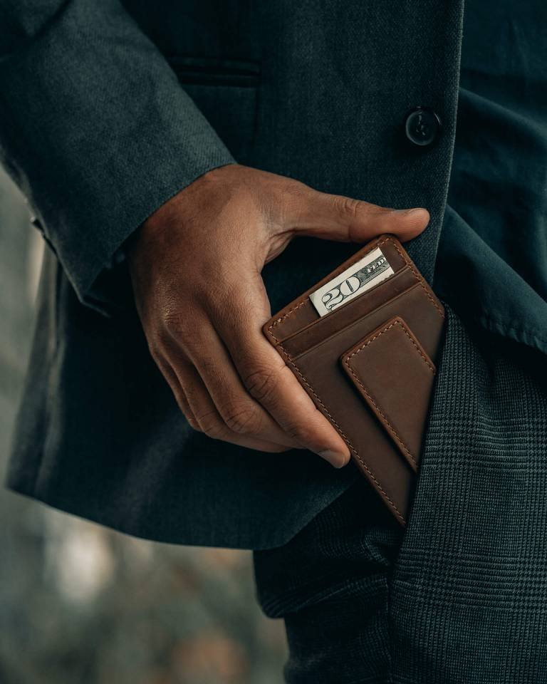 Tax-efficient investing: 8 ways how to minimize taxes.
